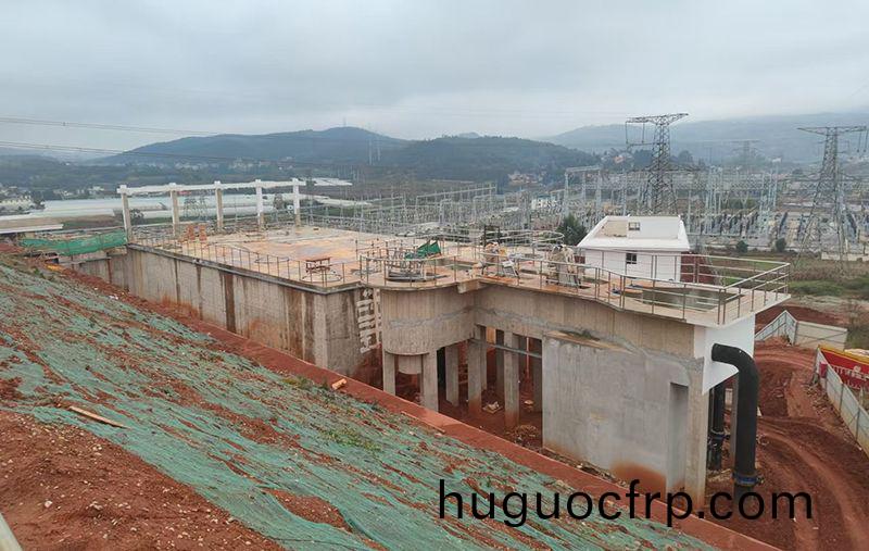 寒风中的坚韧力量：一线战士勇往直前